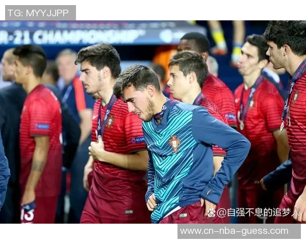 世界足球杯的荣耀与梦想:各国球队的拼搏与传奇故事